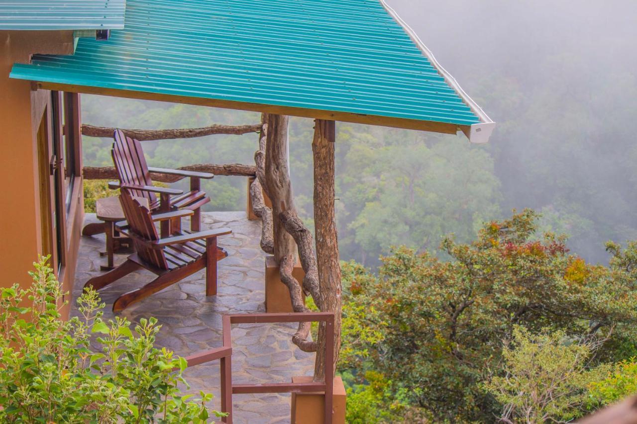 哥斯达黎加彩虹谷山林小屋 Monteverde 外观 照片